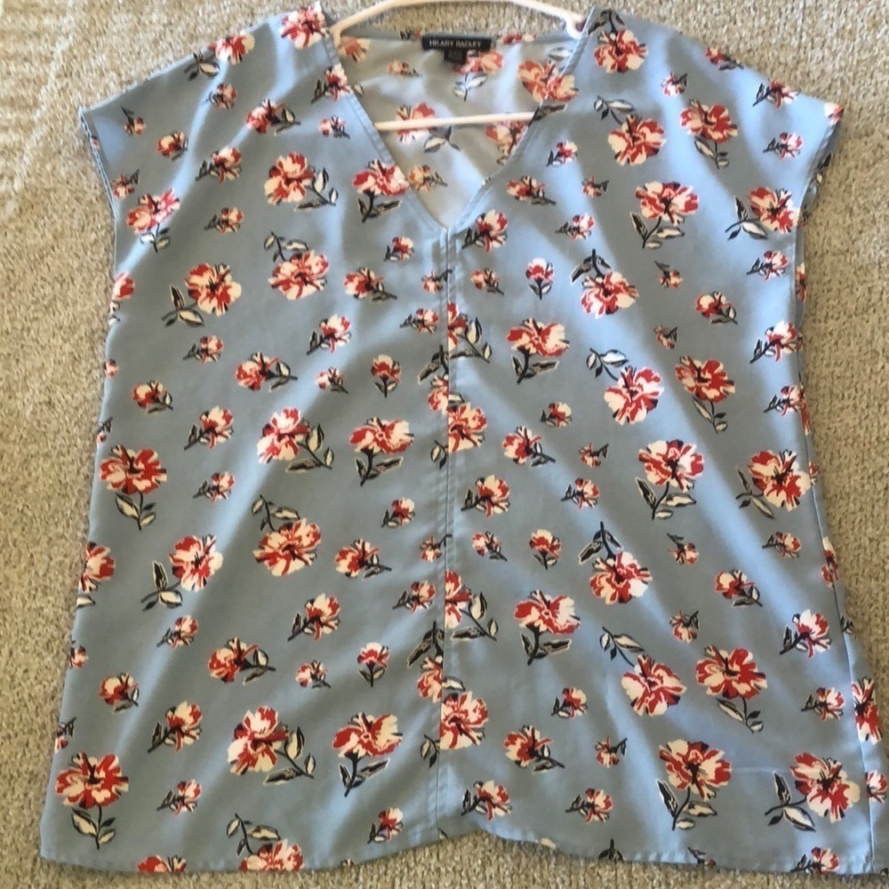 Hilary Radley top women’s size S